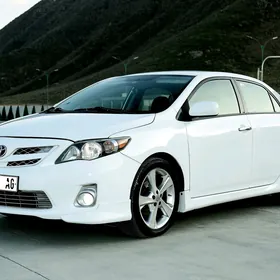 Toyota Corolla 2013