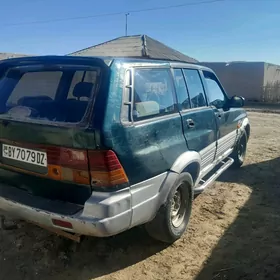 SsangYong Musso 1998