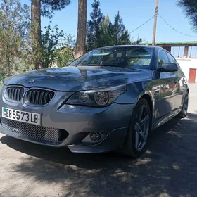 BMW E60 2004