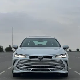 Toyota Avalon 2019