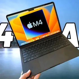MacBook Air 13 / M4 / RAM 16GB