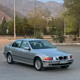 BMW E39 1998