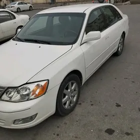 Toyota Avalon 2001