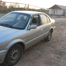 Toyota Tercel 1995