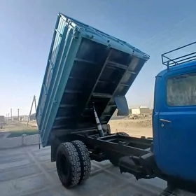 Gaz 53 1990