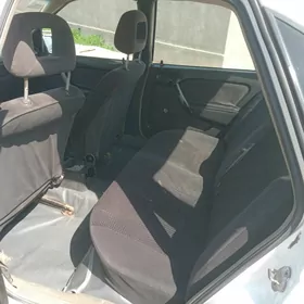 Opel Vectra 1991