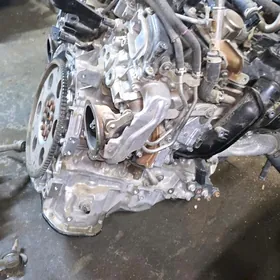 land gruser 300 motor