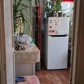3 комнат 1этаж понель