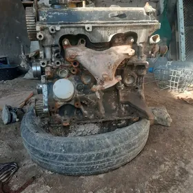 TOYOTA DWIGATEL