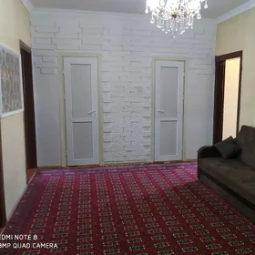 MIR 7, 4 KOMNAT,