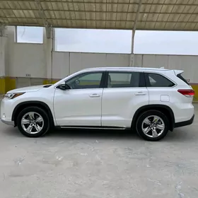 Toyota Highlander 2018