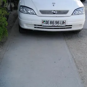 Opel Astra 1999