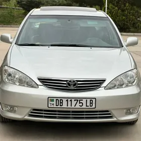 Toyota Camry 2003