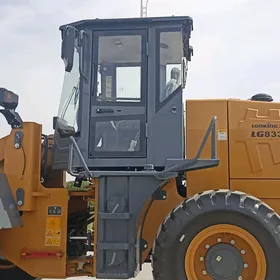 XCMG LW300F 2025