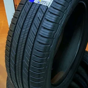 235/55r20 mishelin