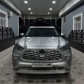 Toyota Highlander 2020