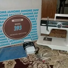 Швейная машинка Janome 393