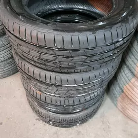 Hankook 225/60R17