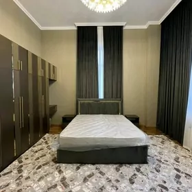 16 TAPGYR 5KOMNAT TAPGYR