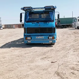 Volvo FH12 1981