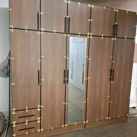 Mebel taze