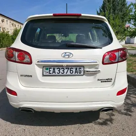 Hyundai Santa Fe 2011