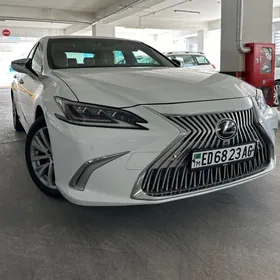 Lexus ES 350 2019