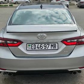 Toyota Camry 2022