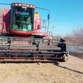 Case STX325 Accusteer 2004