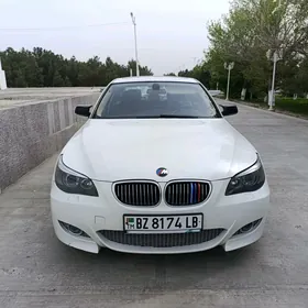 BMW E60 2003