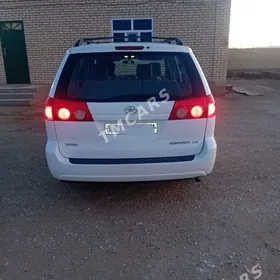 Toyota Sienna 2009