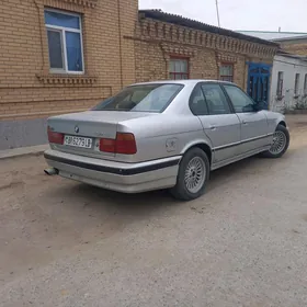 BMW 525 1993