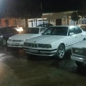 BMW 525 1990