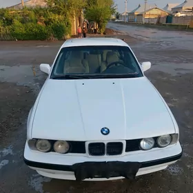 BMW 525 1989