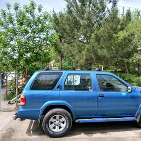 Nissan pathfinder bagaž