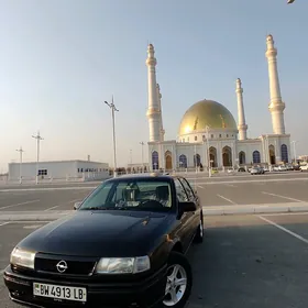 Opel Vectra 1989