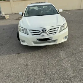 Toyota Camry 2011