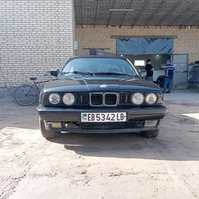 BMW 525 1992