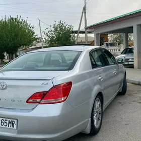 Toyota Avalon 2005