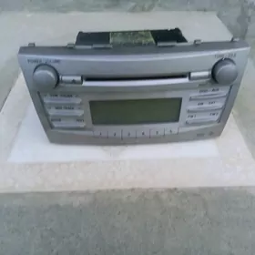 Okuz kelle Camry magintofon