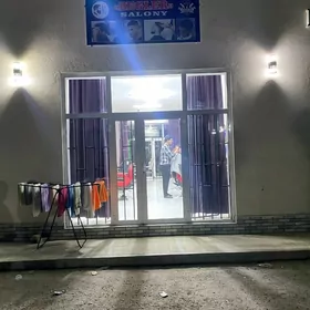 salon arenda