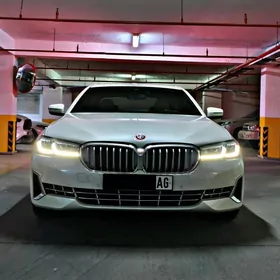 BMW 530 2023