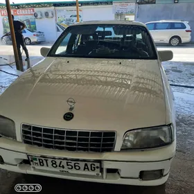 Opel Senator 1992