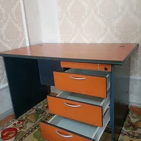kompyuter stol