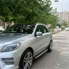 Mercedes-Benz ML350 2013