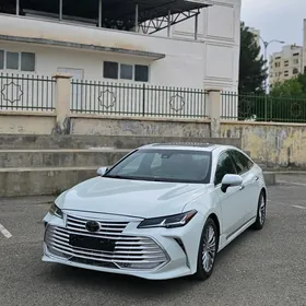 Toyota Avalon 2020
