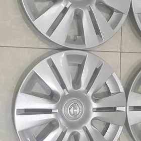3şt_R15-TIIDA-VERSA-SUNNY