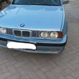 BMW 525 1990