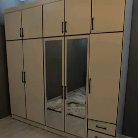 MEBEL STENKA 