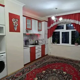 Mir4 Moskowski 3komnat satlyk
